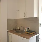 B&e 2 *